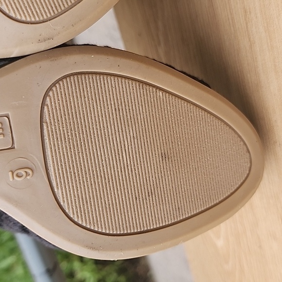 American Eagle Lace Peep Toe Wedge Size 6 - Picture 11 of 11